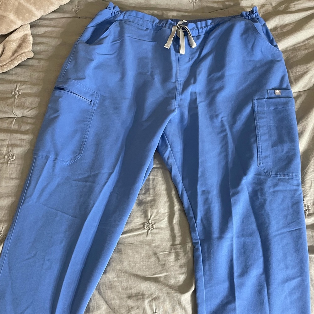 FIGS pants- yola skinny
